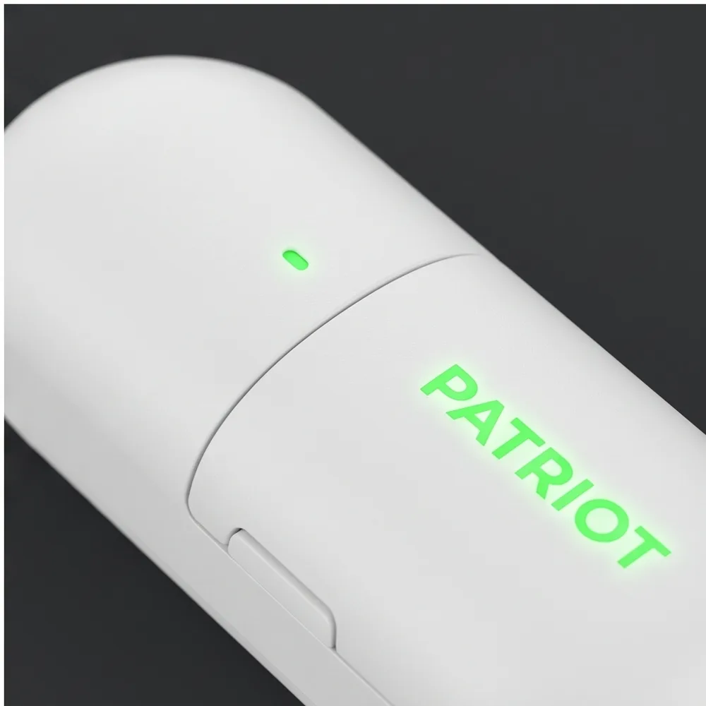 Светодиод и крышка батареи DoorSensor крупным планом